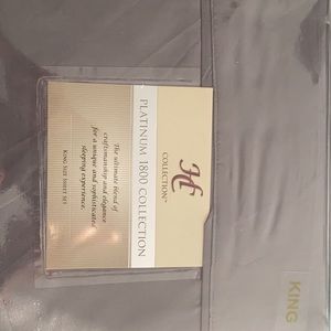 HC Platinum bed sheets! Brand new!